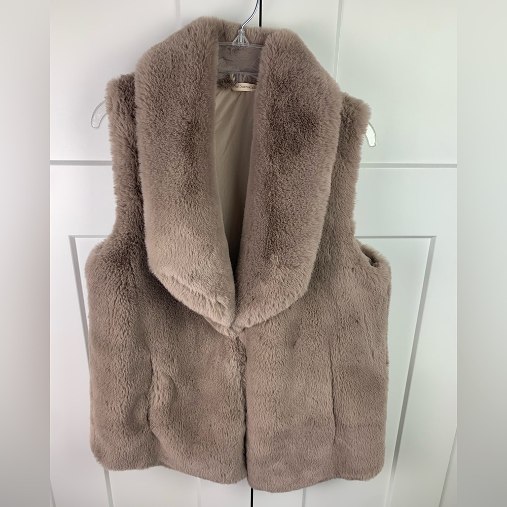 Soft Surroundings Faux Fur Plush Vest MEDIUM Mauve Cozy Lodge - Picture 3 of 7